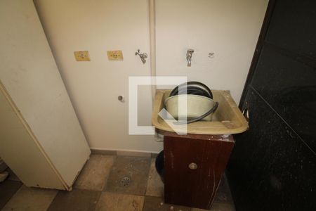 Casa à venda com 98m², 2 quartos e 2 vagasÁrea de Serviço