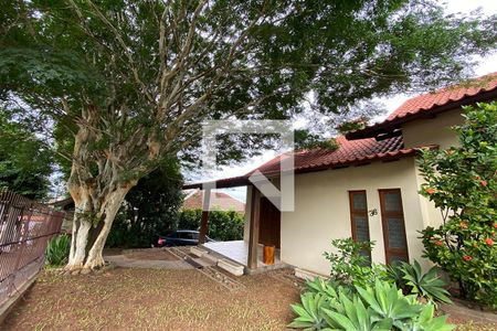 Casa à venda com 180m², 3 quartos e 2 vagasÁrea Externa