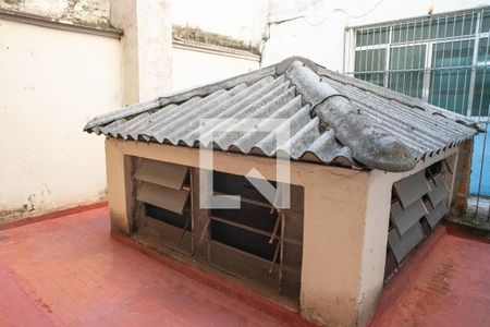 Apartamento para alugar com 85m², 2 quartos e sem vagaQuintal