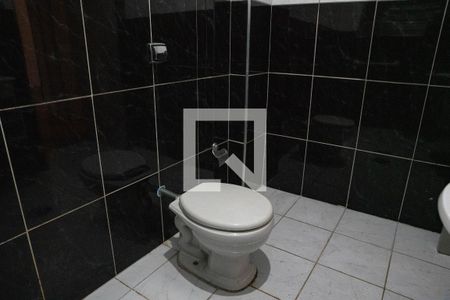 Apartamento para alugar com 85m², 2 quartos e sem vagaBanheiro