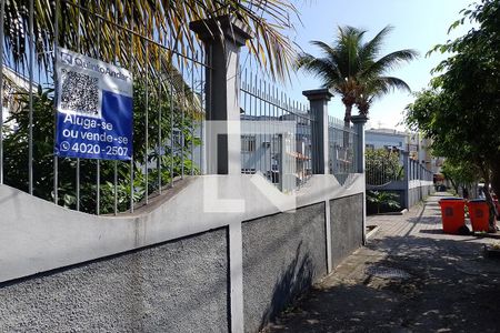 Apartamento à venda com 60m², 2 quartos e 2 vagas Apartamento à venda com 60m², 2 quartos e 2 vagasPlaca QuintoAndar