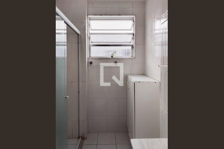 Apartamento à venda com 60m², 2 quartos e 2 vagas Apartamento à venda com 60m², 2 quartos e 2 vagasBanheiro