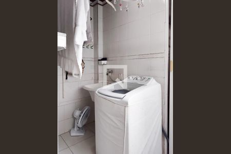 Apartamento à venda com 60m², 2 quartos e 2 vagas Apartamento à venda com 60m², 2 quartos e 2 vagasÁrea de Serviço