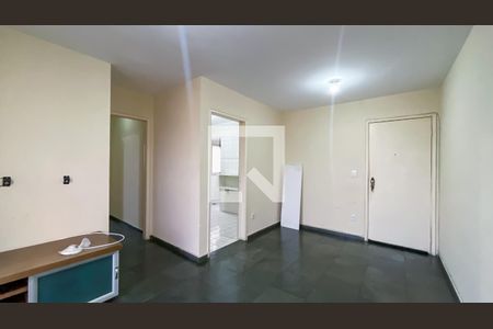 Sala de apartamento à venda com 2 quartos, 62m² em São Pedro, Osasco
