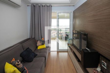 sala de apartamento para alugar com 2 quartos, 66m² em Jardim Piqueroby, São Paulo