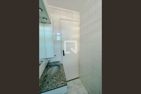 Apartamento à venda com 81m², 3 quartos e 1 vagaBanheiro