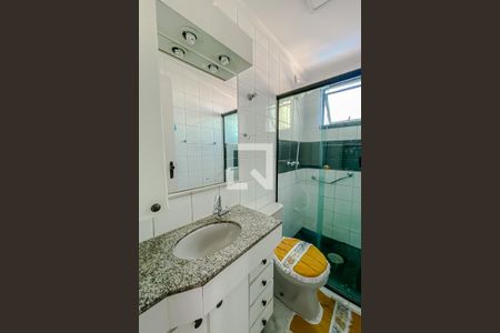 Apartamento à venda com 81m², 3 quartos e 1 vagaBanheiro da Suite