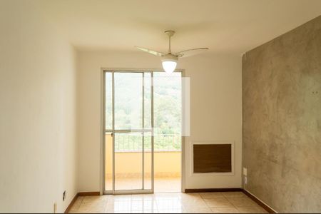 Apartamento à venda com 62m², 2 quartos e 1 vaga Apartamento à venda com 62m², 2 quartos e 1 vagaSala