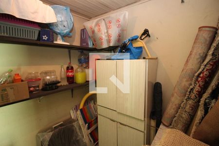 Casa à venda com 178m², 4 quartos e 1 vagaQuarto de Serviço