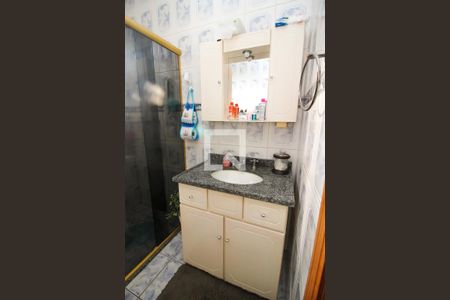 Casa à venda com 178m², 4 quartos e 1 vagaBanheiro 1