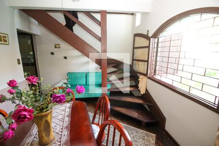 Casa à venda com 178m², 4 quartos e 1 vagaSala de Jantar