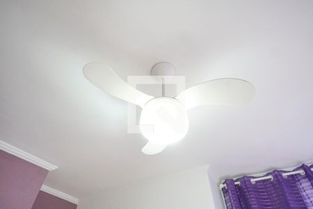 Casa de condomínio à venda com 150m², 3 quartos e 3 vagas Casa de condomínio à venda com 150m², 3 quartos e 3 vagasVentilador de teto