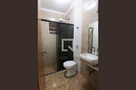 Casa à venda com 160m², 3 quartos e 2 vagas Casa à venda com 160m², 3 quartos e 2 vagasBanheiro