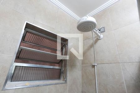 Casa à venda com 160m², 3 quartos e 2 vagas Casa à venda com 160m², 3 quartos e 2 vagasDetalhe banheiro