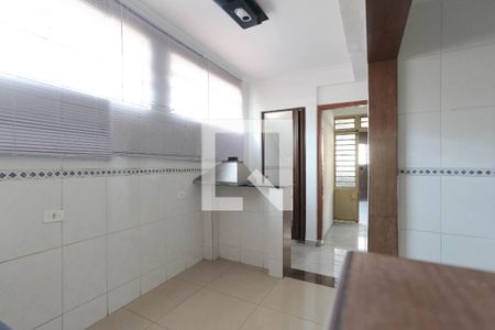 Casa à venda com 160m², 3 quartos e 2 vagas Casa à venda com 160m², 3 quartos e 2 vagasCozinha