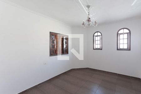 Casa à venda com 160m², 3 quartos e 2 vagas Casa à venda com 160m², 3 quartos e 2 vagasQuarto 2