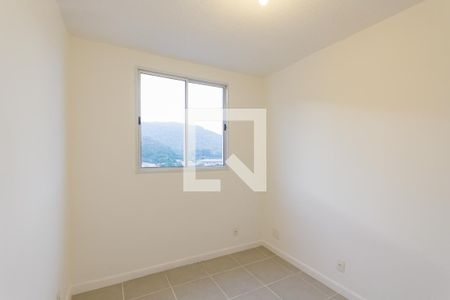 Quarto 1 de apartamento para alugar com 2 quartos, 46m² em Jacarepaguá, Rio de Janeiro