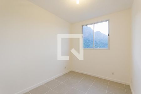 Quarto 1 de apartamento para alugar com 2 quartos, 46m² em Jacarepaguá, Rio de Janeiro