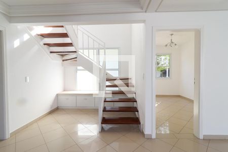 Sala de casa de condomínio à venda com 4 quartos, 210m² em Parque Taquaral, Campinas