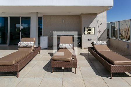 Studio à venda com 32m², 1 quarto e 1 vaga Studio à venda com 32m², 1 quarto e 1 vagaÁrea comum - Churrasqueira