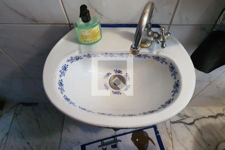 Lavabo de casa à venda com 4 quartos, 150m² em Jardim Maria Estela, São Paulo