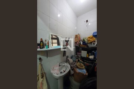 Casa à venda com 150m², 4 quartos e 2 vagasQuarto de Serviço