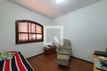 quarto 1 de casa à venda com 4 quartos, 150m² em Jardim Maria Estela, São Paulo