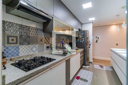 Apartamento à venda com 100m², 3 quartos e 2 vagas Apartamento à venda com 100m², 3 quartos e 2 vagasCozinha