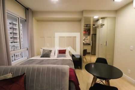 Sala/Quarto de apartamento para alugar com 1 quarto, 25m² em Pinheiros, São Paulo
