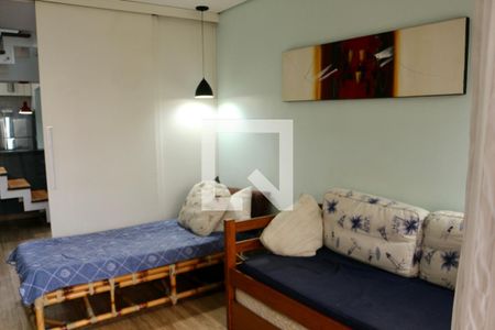 Sala/Quarto de apartamento para alugar com 3 quartos, 160m² em Parque Enseada, Guarujá
