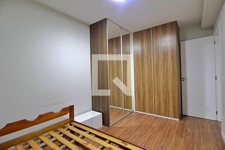Quarto 2 de apartamento para alugar com 2 quartos, 54m² em Jardim Pedroso, Mauá