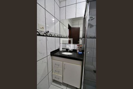 Casa à venda com 137m², 3 quartos e 3 vagasBanheiro