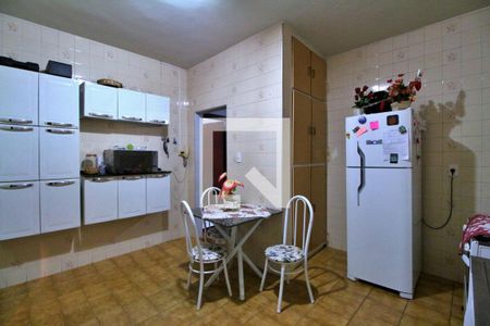 Casa à venda com 137m², 3 quartos e 3 vagasCozinha