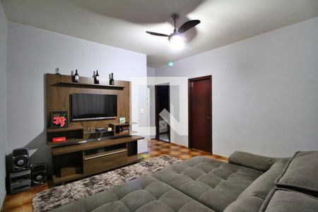Sala de casa à venda com 3 quartos, 137m² em Vila Lemos, Campinas