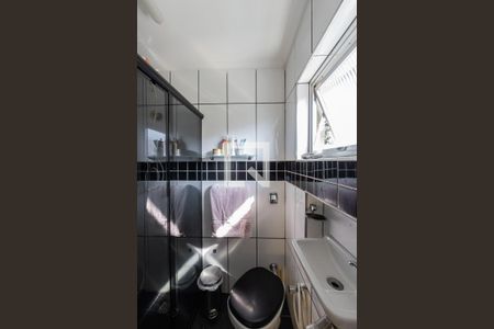 Casa à venda com 165m², 3 quartos e 3 vagasSuite