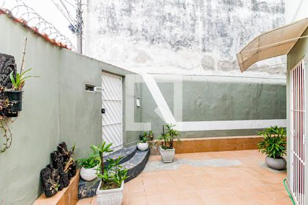 Casa à venda com 268m², 3 quartos e 2 vagas Casa à venda com 268m², 3 quartos e 2 vagasQuintal