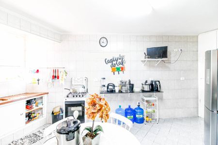 Casa à venda com 268m², 3 quartos e 2 vagas Casa à venda com 268m², 3 quartos e 2 vagasCozinha