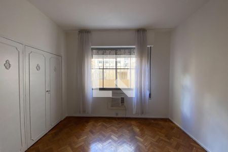 Apartamento para alugar com 367m², 4 quartos e 2 vagasQuarto 4