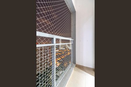 Varanda de apartamento para alugar com 2 quartos, 47m² em Jardim Flor da Montanha, Guarulhos