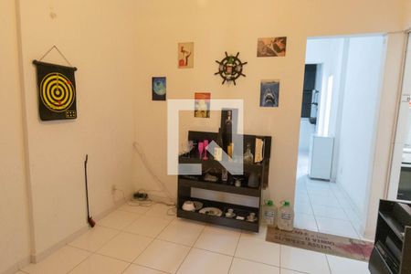 Apartamento à venda com 38m², 1 quarto e sem vaga Apartamento à venda com 38m², 1 quarto e sem vagaSala