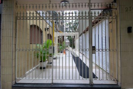 Apartamento à venda com 38m², 1 quarto e sem vaga Apartamento à venda com 38m², 1 quarto e sem vagaFachada