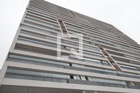 Apartamento à venda com 97m², 3 quartos e 1 vaga Apartamento à venda com 97m², 3 quartos e 1 vagaFachada