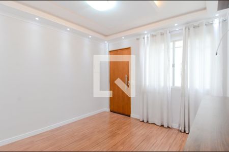 Sala de apartamento à venda com 2 quartos, 52m² em Vila Rio de Janeiro, Guarulhos