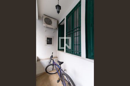 Varanda de casa à venda com 3 quartos, 80m² em Urca, Rio de Janeiro