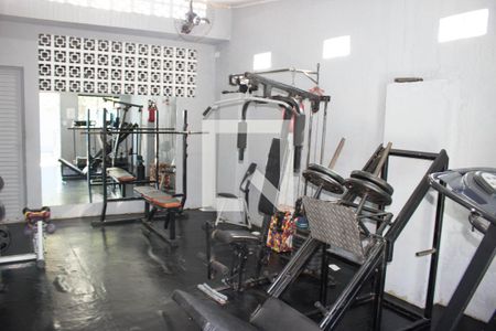 Casa de condomínio à venda com 60m², 2 quartos e 1 vaga Casa de condomínio à venda com 60m², 2 quartos e 1 vagaÁrea comum - Academia