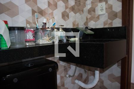 Casa de condomínio à venda com 60m², 2 quartos e 1 vaga Casa de condomínio à venda com 60m², 2 quartos e 1 vagaDetalhe banheiro