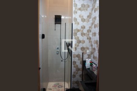 Casa de condomínio à venda com 60m², 2 quartos e 1 vaga Casa de condomínio à venda com 60m², 2 quartos e 1 vagaBanheiro