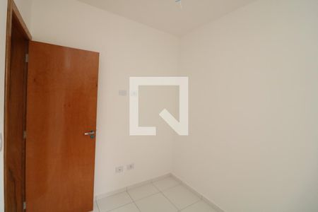 Quarto 2 de casa de condomínio para alugar com 2 quartos, 40m² em Vila Antonieta, São Paulo