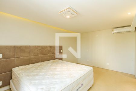Apartamento para alugar com 330m², 4 quartos e 4 vagasSuíte 1