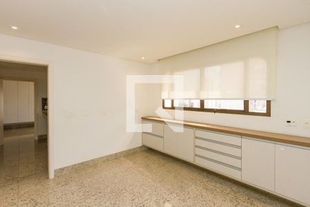 Apartamento para alugar com 330m², 4 quartos e 4 vagasCopa